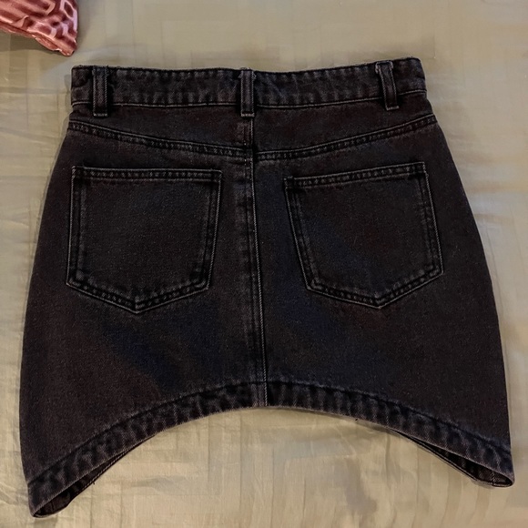 Wild Pony Black Mid Rise Mini Skirt with Asymmetric Hem - Picture 7 of 8